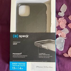Speck iPhone 11 Pro Max case